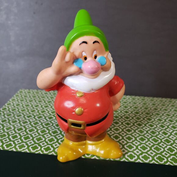 Vintage Disney Lot of 5 Snow White & the Seven Dwarfs Toy Figures 4" - Picture 4 of 8